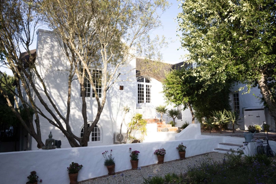 6 Bedroom Property for Sale in Klein Parys Western Cape